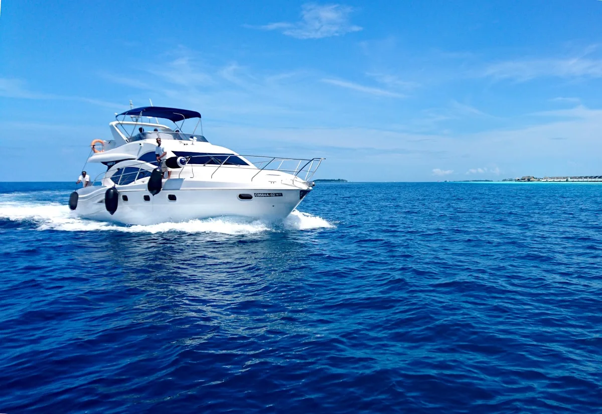 Overnight Yacht Charter Phuket — Multi-Day Cruises